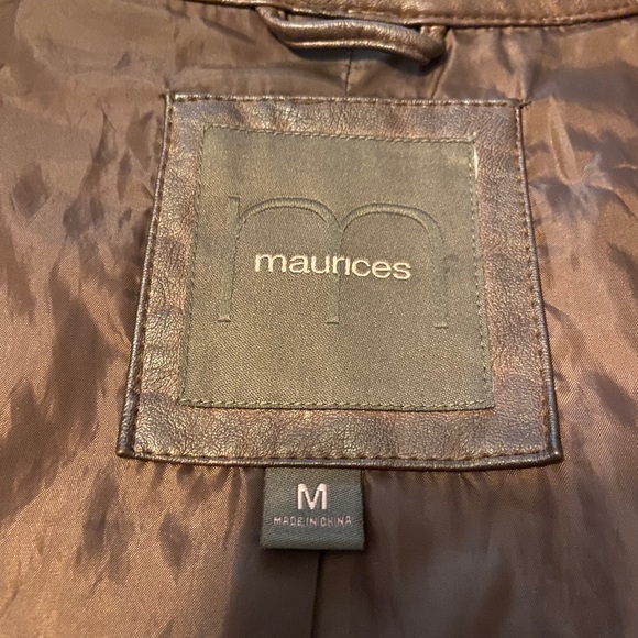 Maurices Dark Brown Pleated Front Faux Leather Zip
Up Jacket | Size: Meduim - Picture 4 of 8